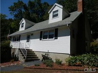 345 Beaver St, Ansonia, CT 06401