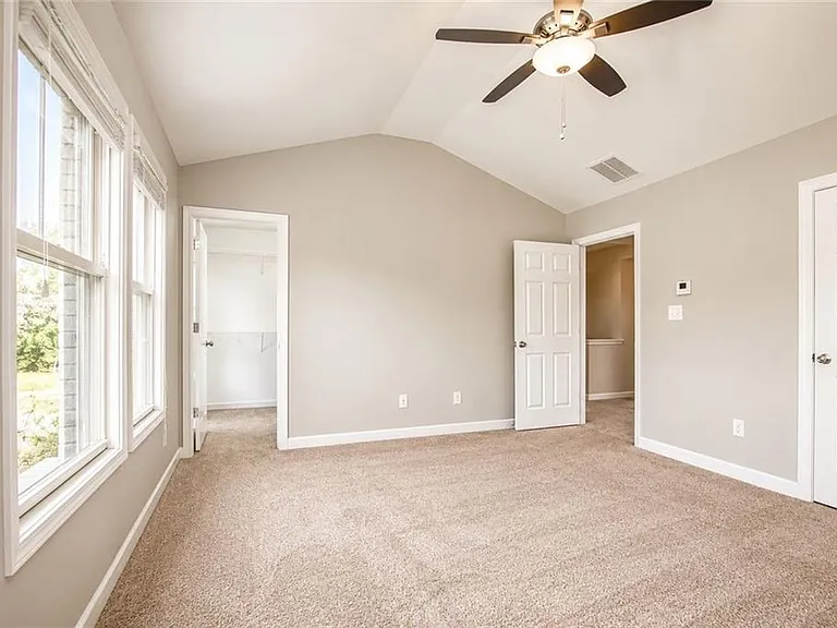 3661 Chicago St — Photo 22