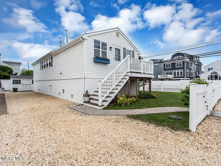 301 W Kupper Dr — Photo 39