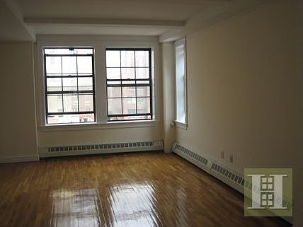 1st image of 17 Park Ave APT 601