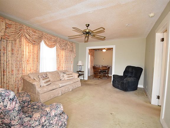 4th image of 2020 N Union Ave