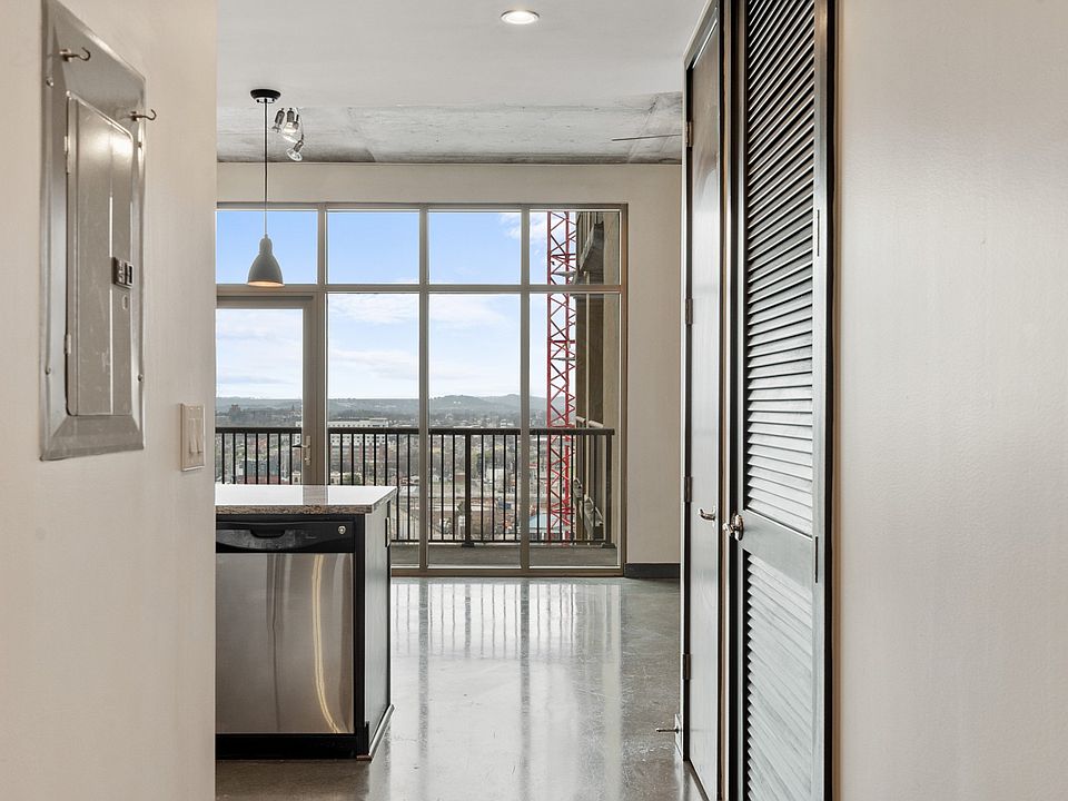 1st image of 1510 Demonbreun St APT 1105