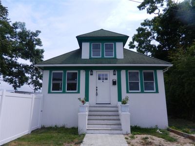 4 Ross Avenue, Bay Shore, NY, 11706