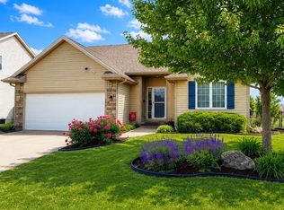 9507 Wilson St, West Des Moines, IA 50266