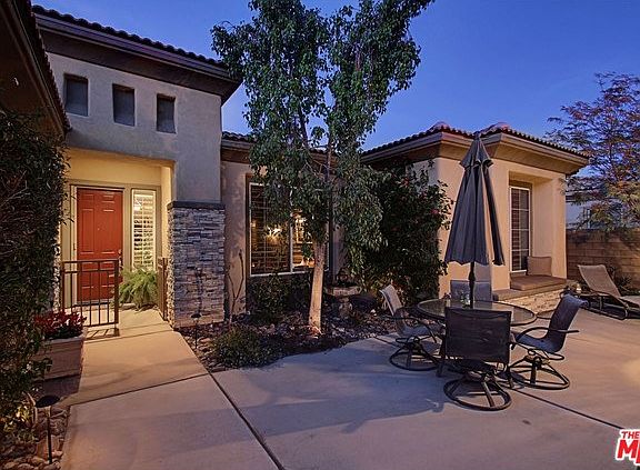 Courtyard Area Leading to the Front Entry Door and