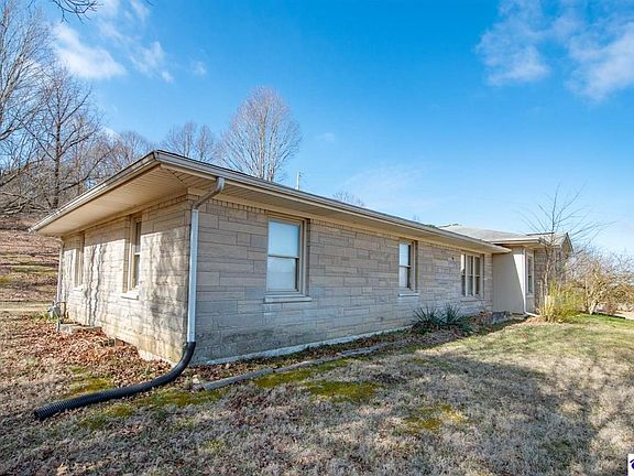 5th image of 614 Lilac Rd