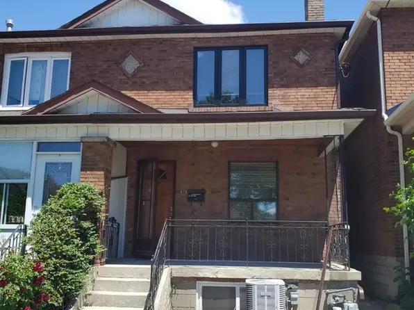 679 Vaughan Rd, Toronto, ON M6E 2Y7
