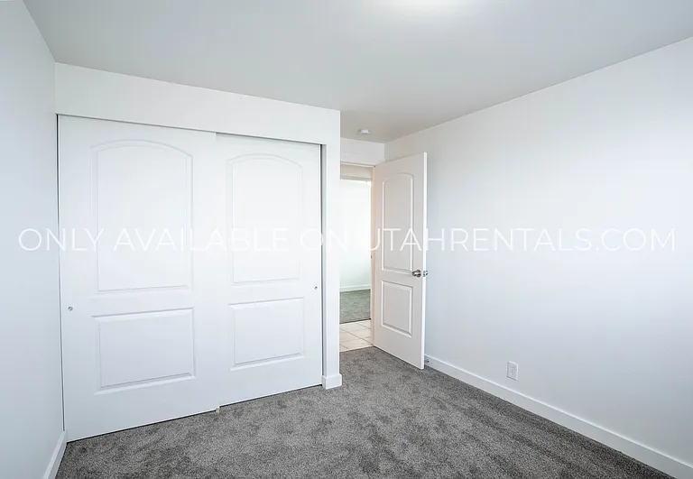 2090 S State St — Photo 8