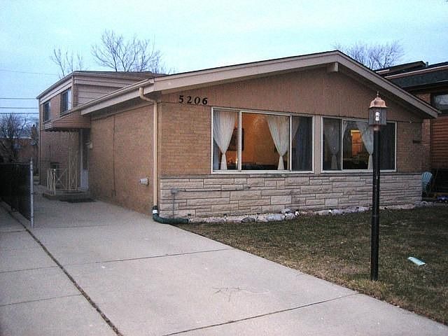 1st image of 5206 Sherwin Ave