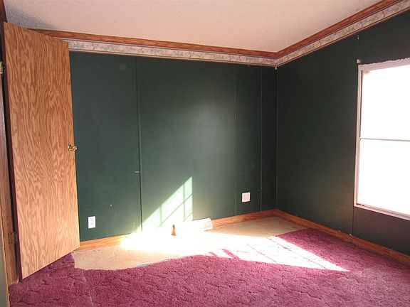 5th image of 635 Ditto Ln