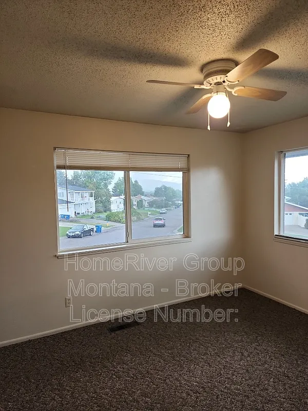 2 bed, 1.0 bath, $1,350 — Photo 4