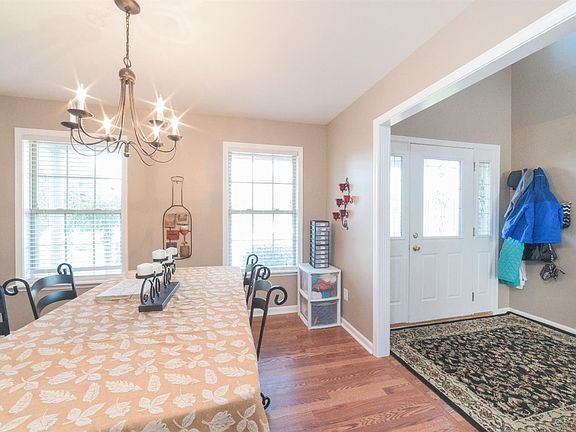 2nd image of 417 Lebeau Dr