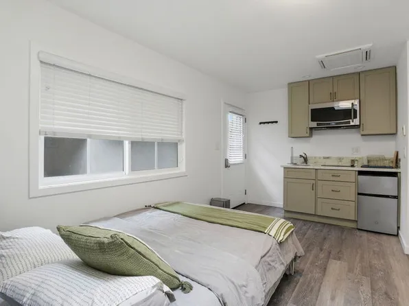 1409 Jefferson Ave, Redwood City, CA 94062