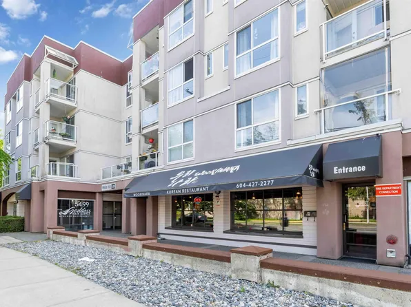 5499 203rd St #309, Langley, BC V3A 1W1