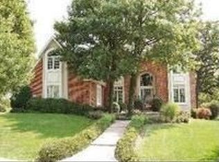 27 Sawgrass Dr, Lemont, IL 60439