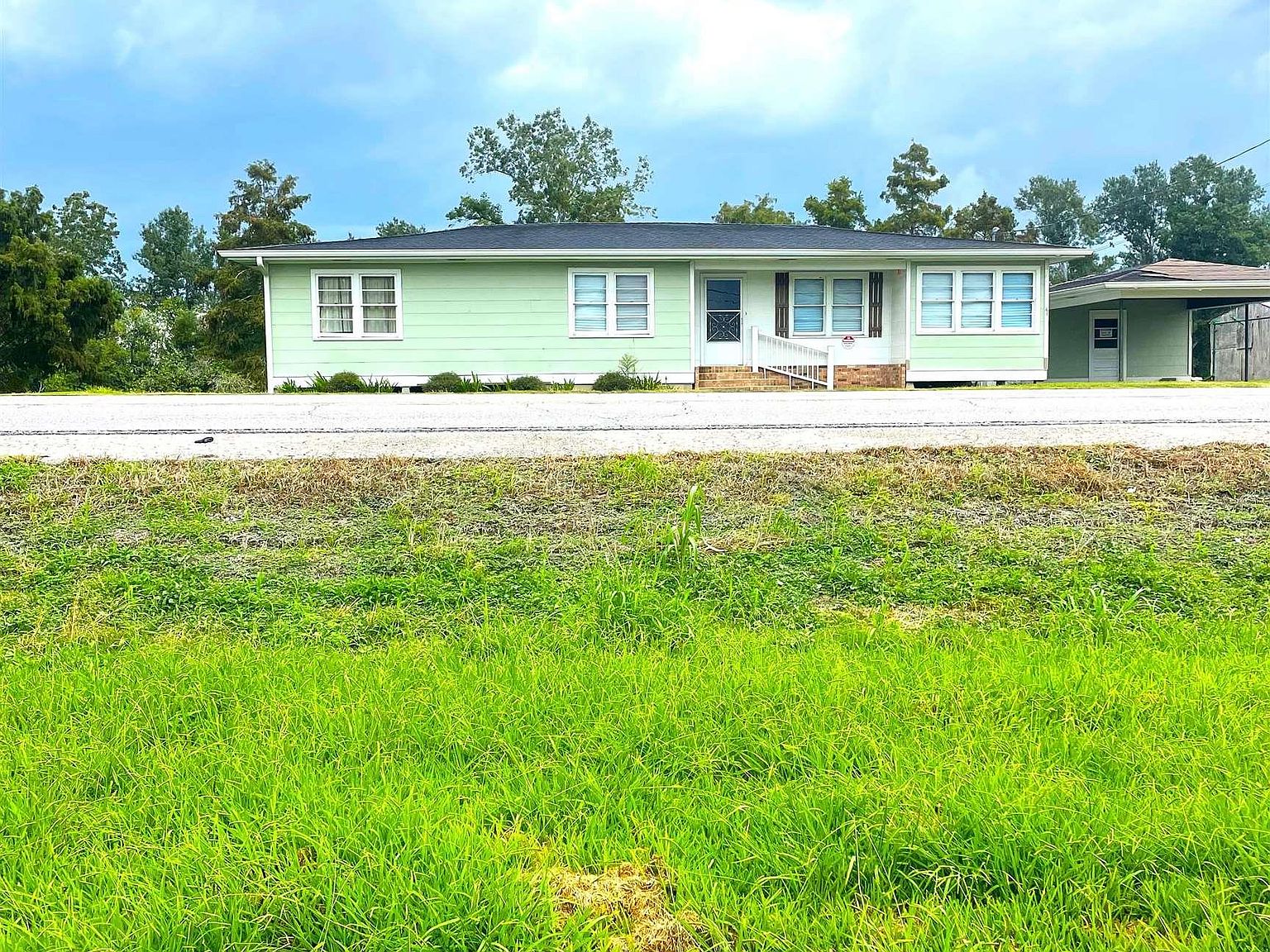 2373 Highway 1, Raceland, LA 70394 Zillow