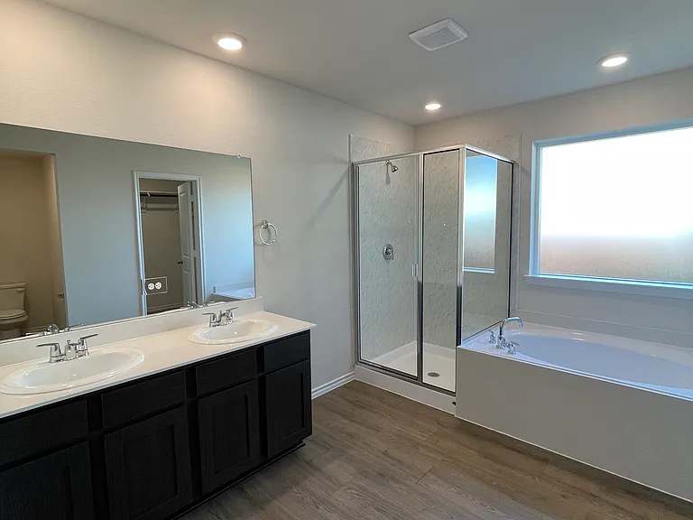 744 Sweet Pea Dr — Photo 22