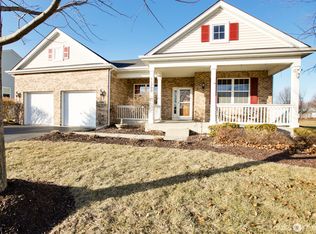 11200 Fitzgerald Ln, Huntley, IL 60142
