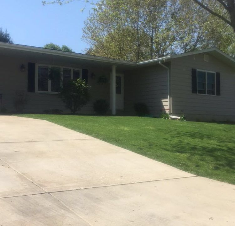 1st image of 13 Birch Lake Dr