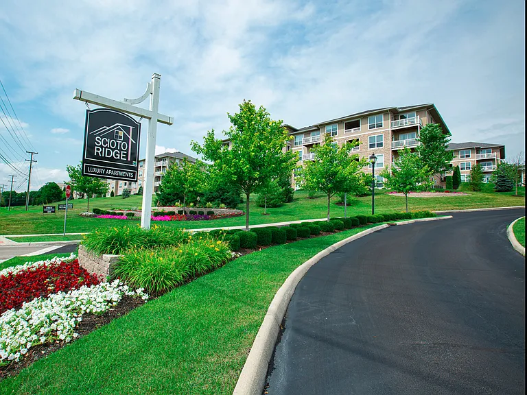 Scioto Ridge entrance