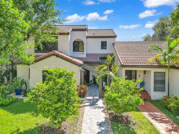 9323 SW 123rd Avenue Ct, Miami, FL 33186