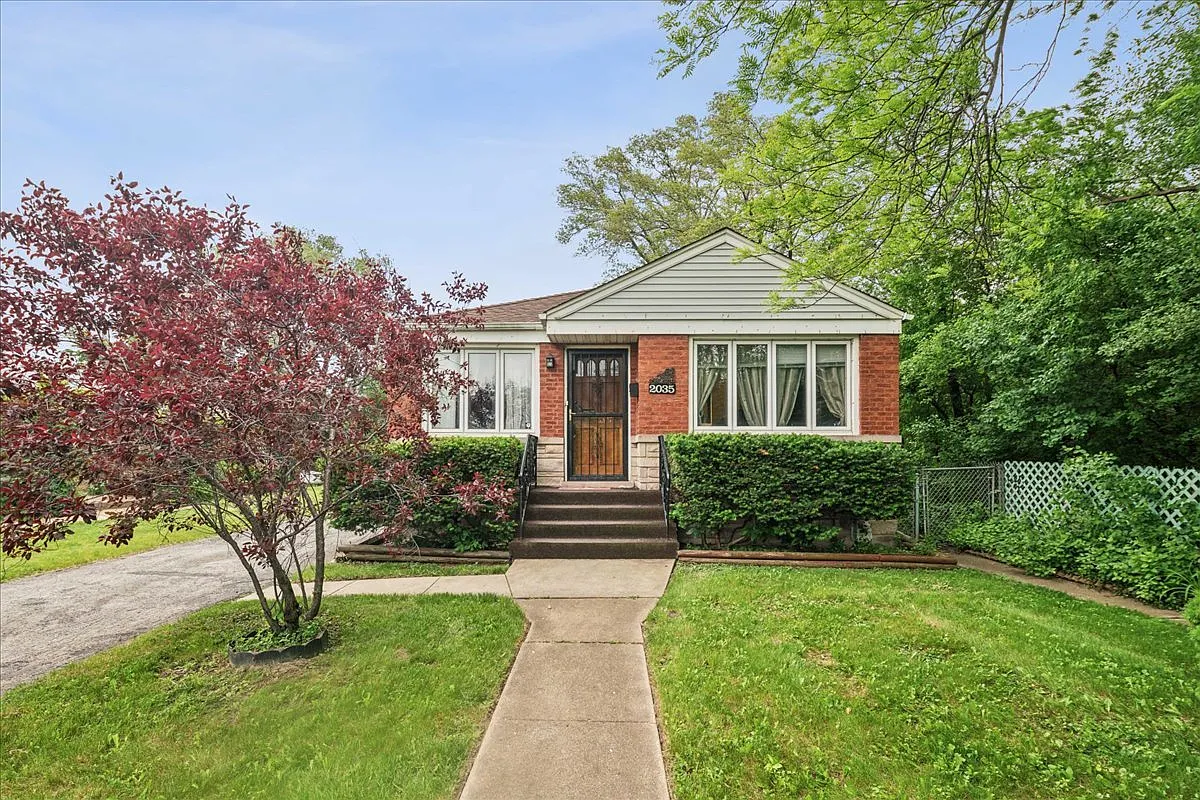2035 Herbert Ave photo 1
