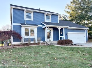 6361 Larocque Cir, Lansing, MI 48917