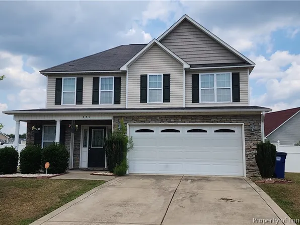 445 Collinwood Dr, Raeford, NC 28376