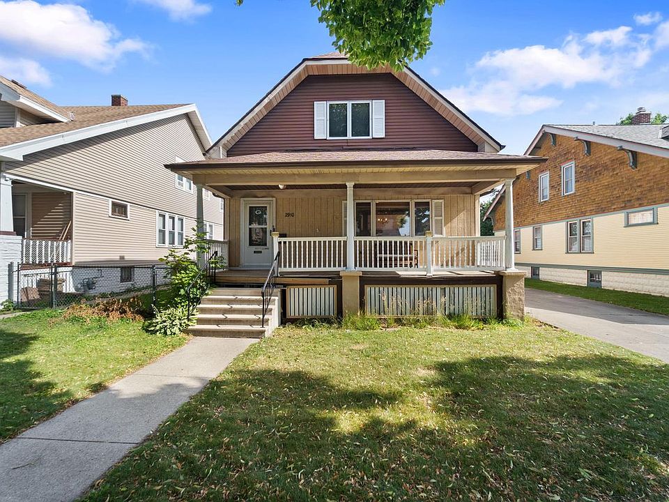 1st image of 2910 W Mitchell STREET