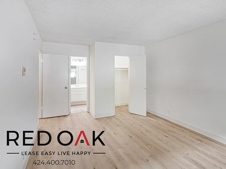 10535 Lindley Ave, — Photo 19