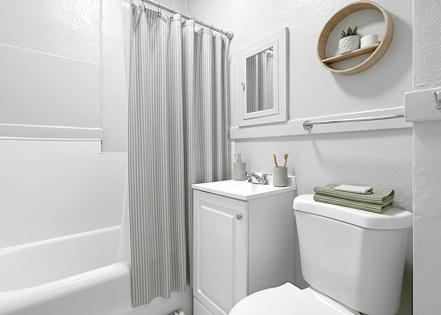 Morrison Street Apartments — Photo 3