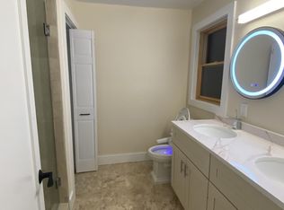 (Undisclosed Address), Rutherford, NJ 07070