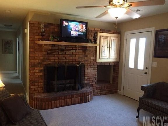 3rd image of 2609 Tumbleweed Dr