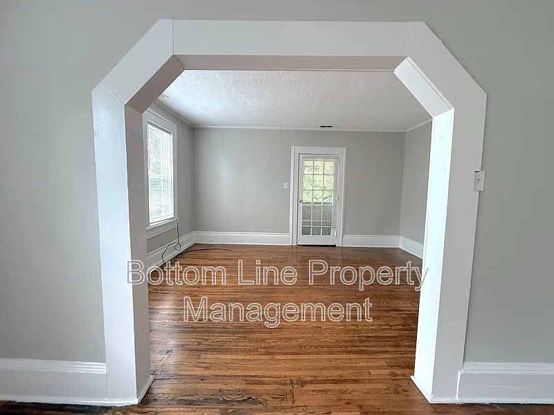 1 bed, 1.0 bath, 1000 sqft, $1,175 — Photo 4