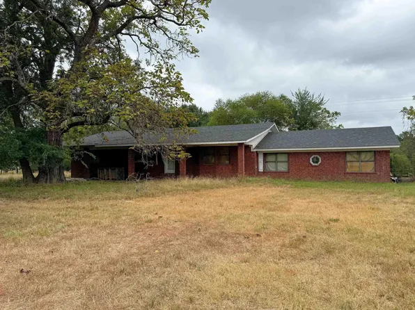 2093 Fm 1448, Scroggins, TX 75480