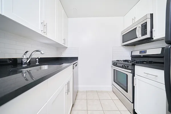 Rented by Living New York | media 19