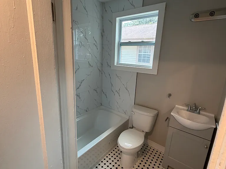 76 W 32nd St #3 — Photo 8