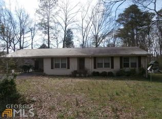 196 Maple Dr, Summerville, GA 30747