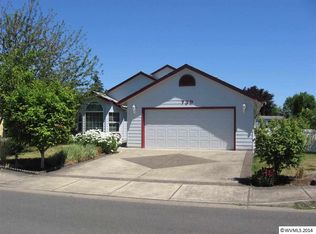 739 Sweet Cherry Ln, Independence, OR 97351