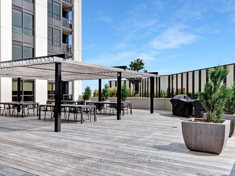 9075 Jane St #1607 — Photo 24