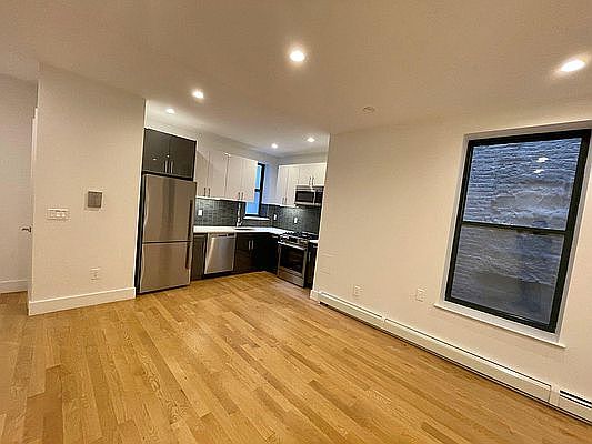 2nd image of 2053 Frederick Douglass Blvd #3PC