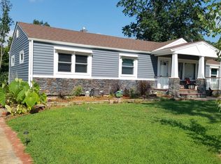 10157 Meadowfield Ln, Saint Louis, MO