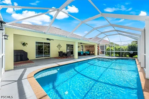 14823 Calusa Palms Dr Photo 1