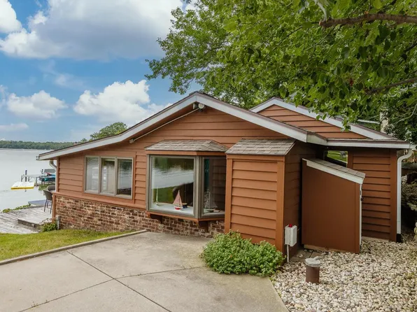 34602 Delafield ROAD, Summit, WI 53066