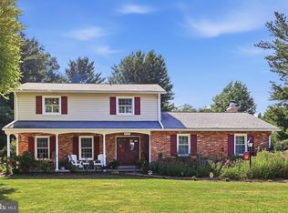 7918 Runnymeade Dr, Frederick, MD 21702