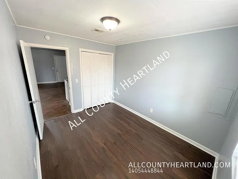 119 S K Ave — Photo 11