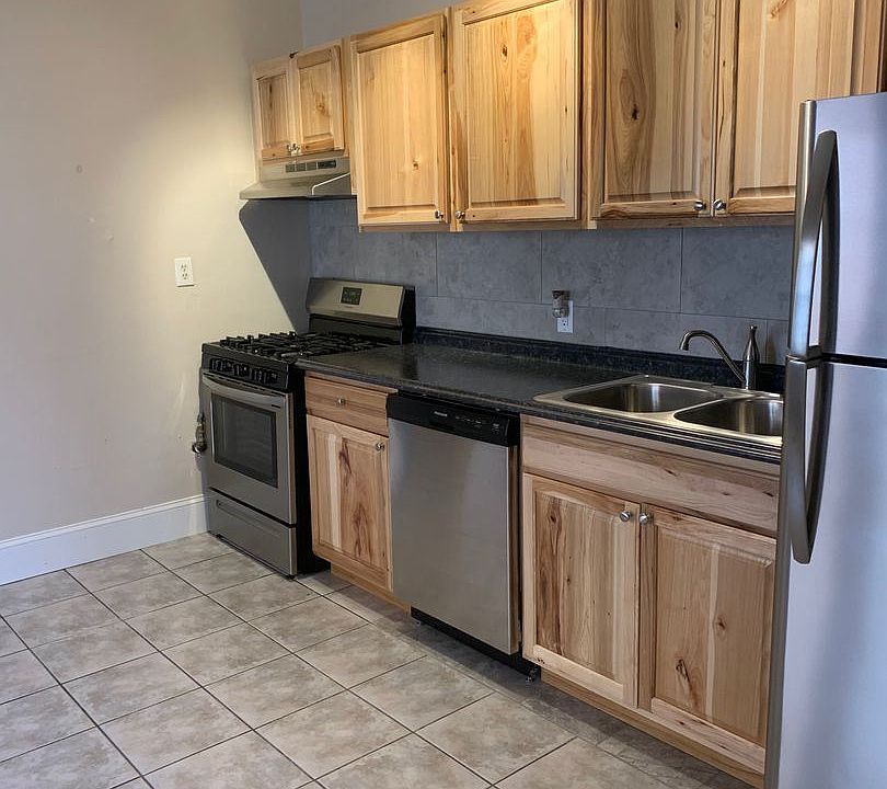 1st image of 2708 Blaisdell Ave #9467564