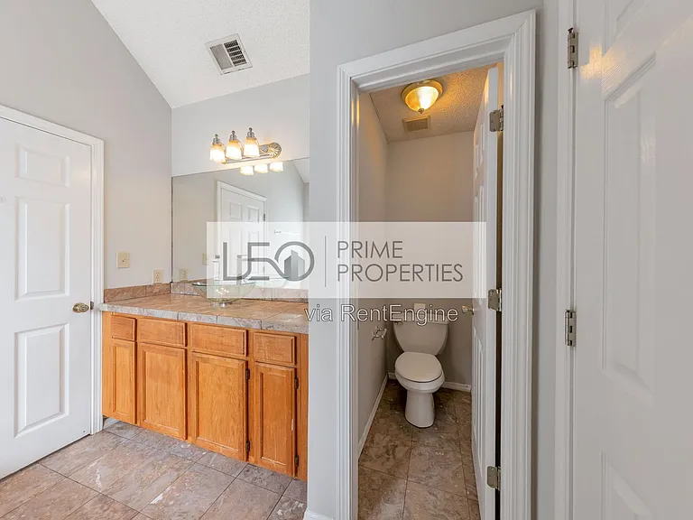 1072 Victory Dr SW — Photo 18