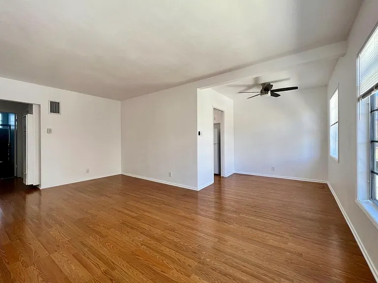 8277 W Fountain Ave #10 — Photo 2