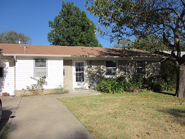 1st image of 2410 Fulton Dr